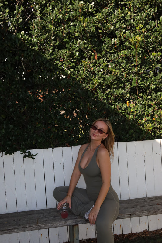 FORM Tank - Olive